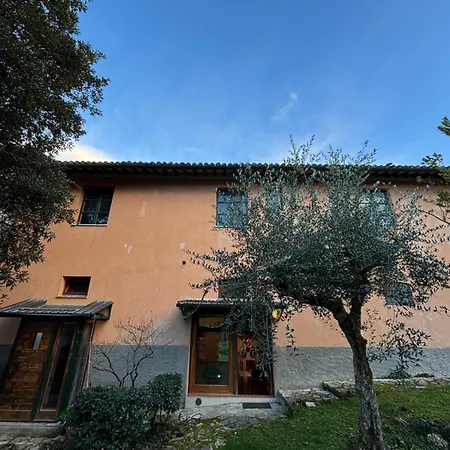 - La Foresteria Διαμέρισμα