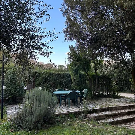 - La Foresteria Apartman *