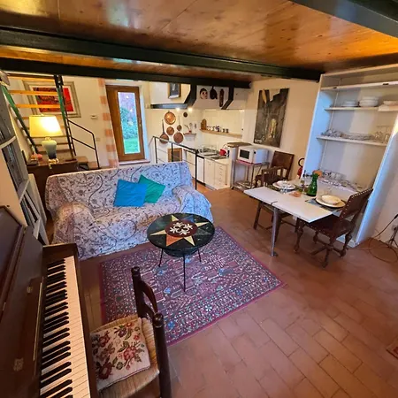 - La Foresteria Apartman Spoleto